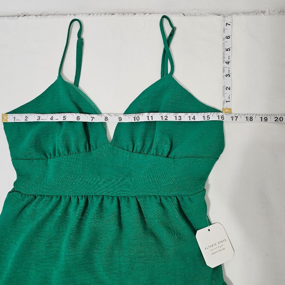Altar'd Stare Kelley Green Dress Nwt Women's Sz Medium - Picture 8 of 10